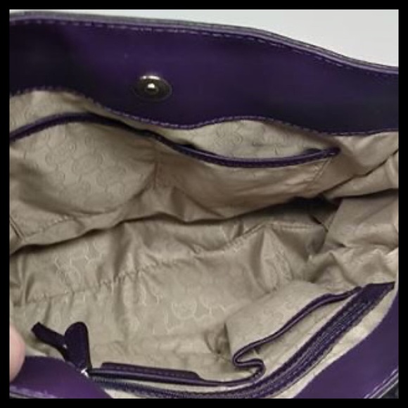 Michael Michael Kors Hamilton Tote
Deep Purple - Picture 8 of 9